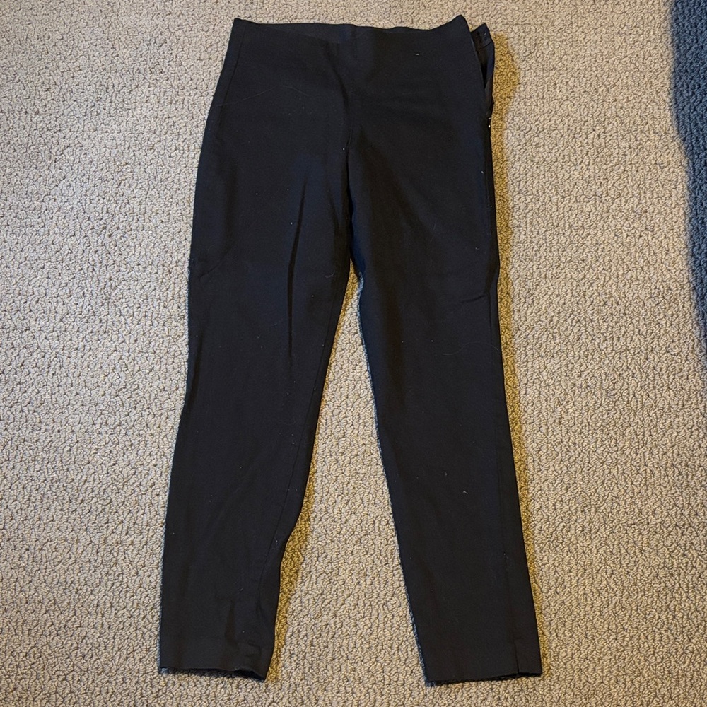 Old navy black stretch capri pants